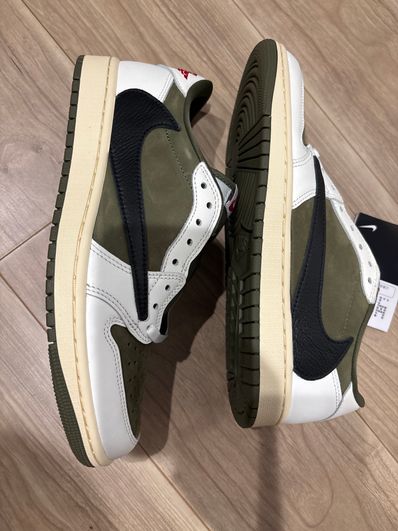 Travis Scott × Nike Air Jordan 1 Low OG SP "Reverse Olive"