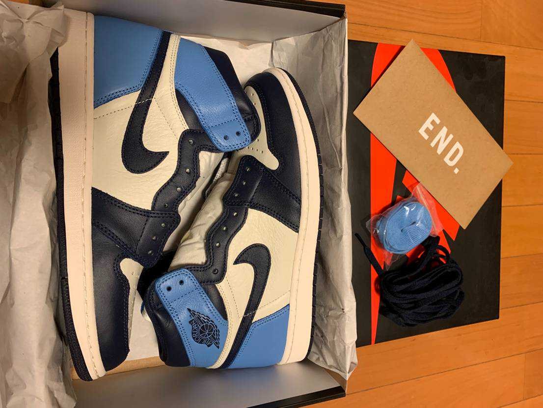 Nike Air Jordan 1 Retro High OG "Obsidian/University Blue"
