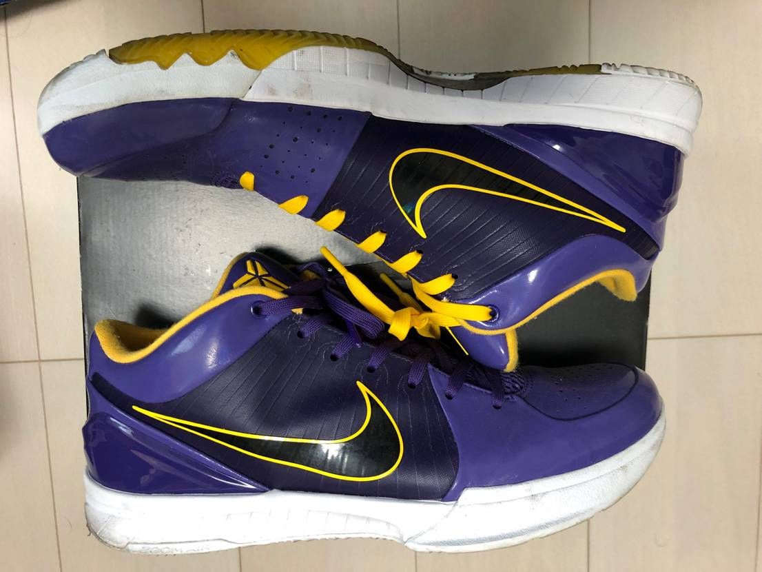 UNDEFEATED × Nike Kobe 4 Protro "Court Purple"