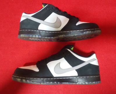STAPLE × Nike SB Dunk Low "Pigeon Black/White"