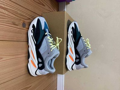 adidas YEEZY Boost 700 "Wave Runner"