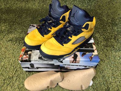 NIKE AIR JORDAN 5 "MICHIGAN"