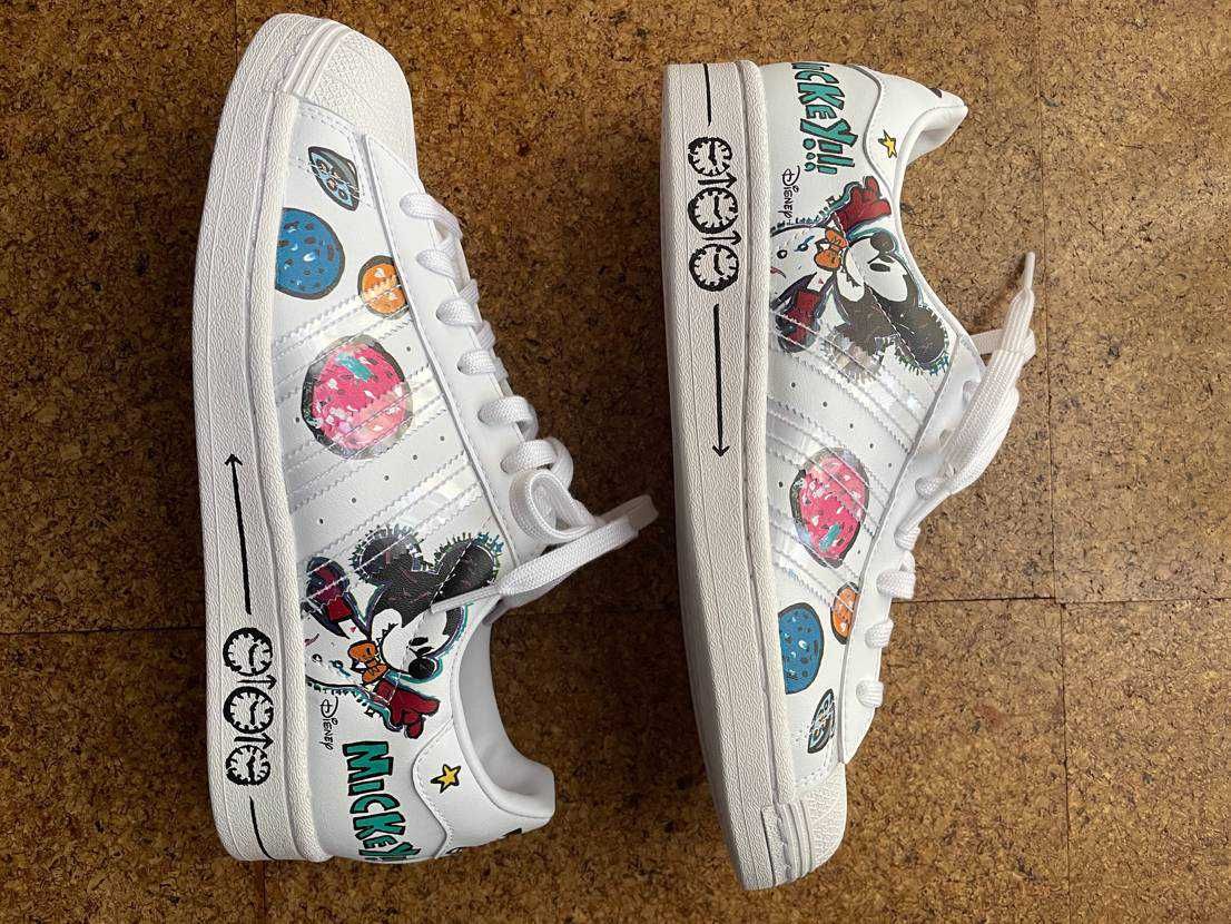 Disney × adidas Superstar "Mickey Mouse" ""