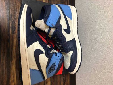 Nike Air Jordan 1 Retro High OG "Obsidian/University Blue"