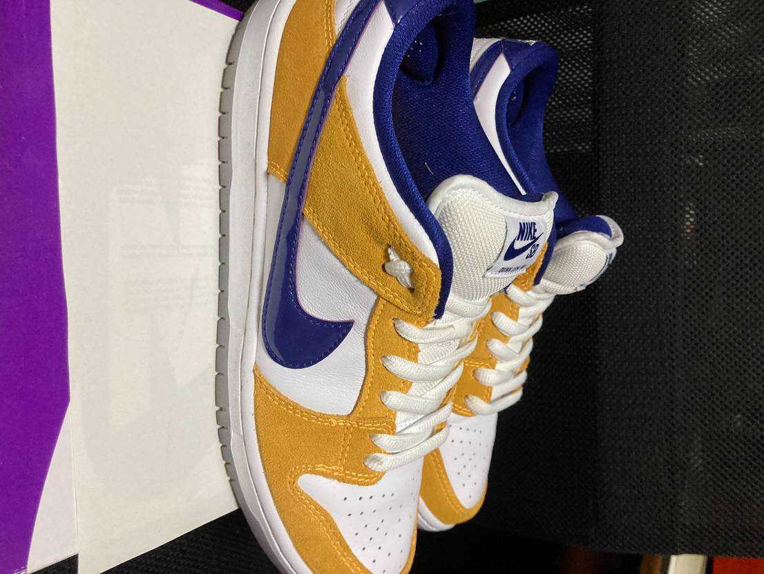 Nike SB Dunk Low "Laser Orange"