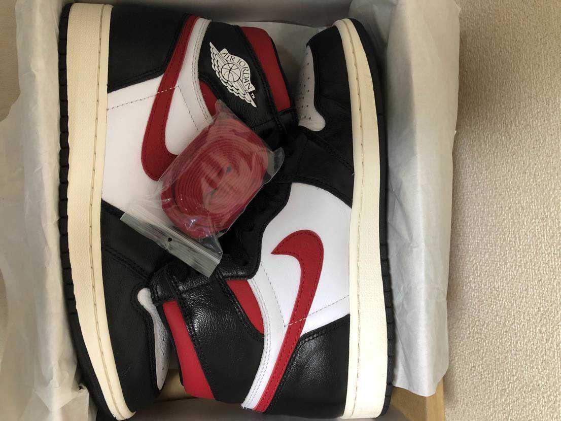 Nike Air Jordan 1 Retro High "Black/White/Sail/Gym Red"