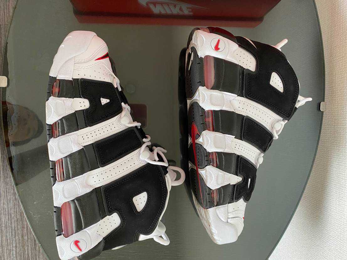 NIKE AIR MORE UPTEMPO "WHITE/BLACK/UNIVERSITY RED"(2020)