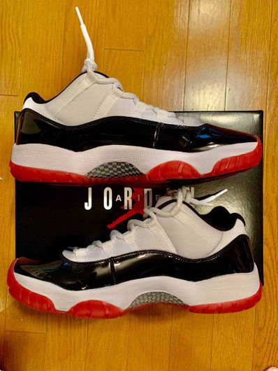 Nike Air Jordan 11 Low "Gym Red"