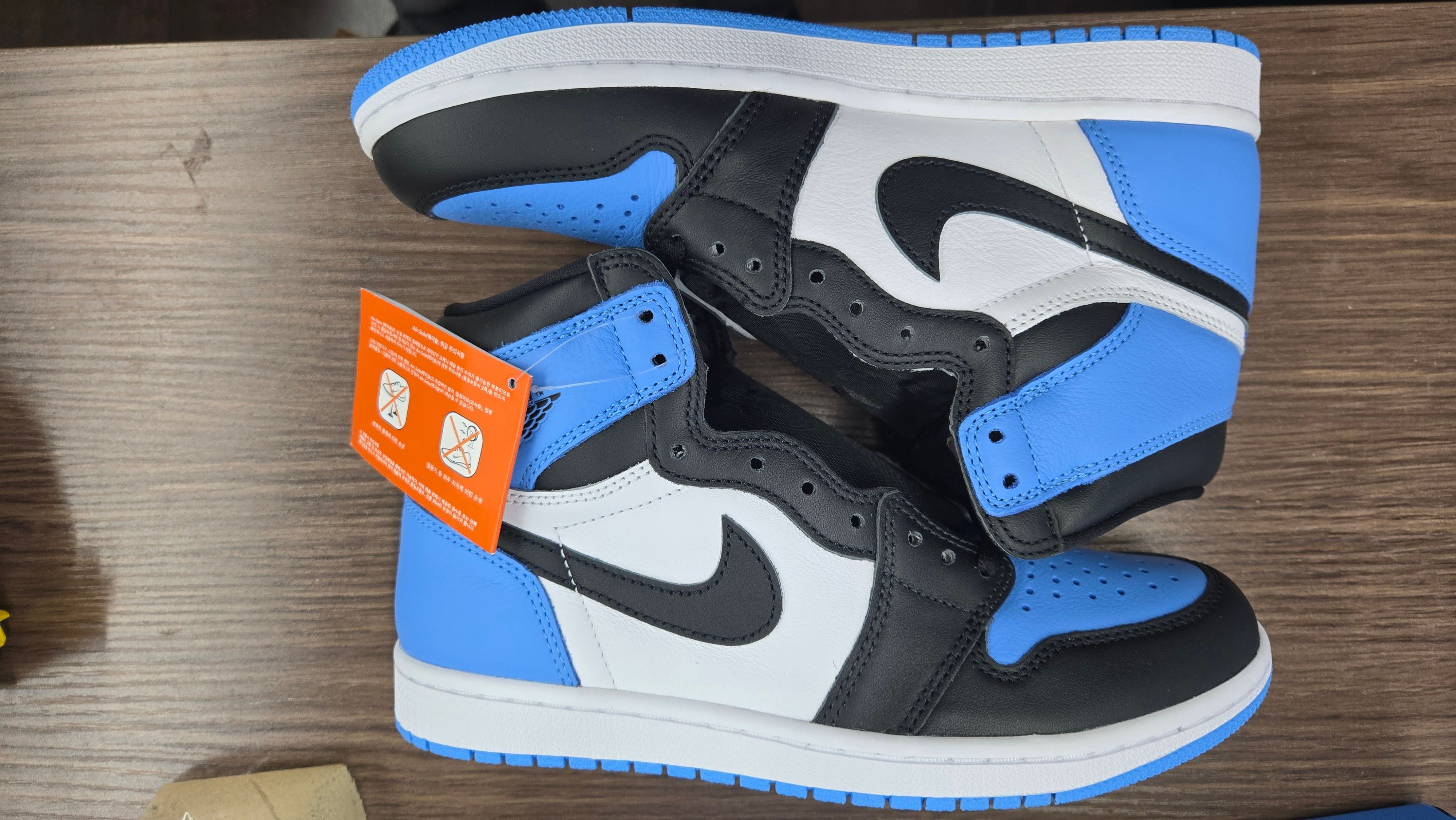 Nike Air Jordan 1 Retro High OG "University Blue/UNC Toe"