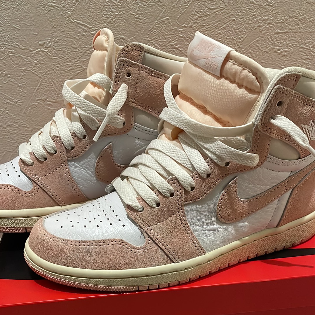 Nike Women's Air Jordan 1 Retro High OG "Washed Pink"