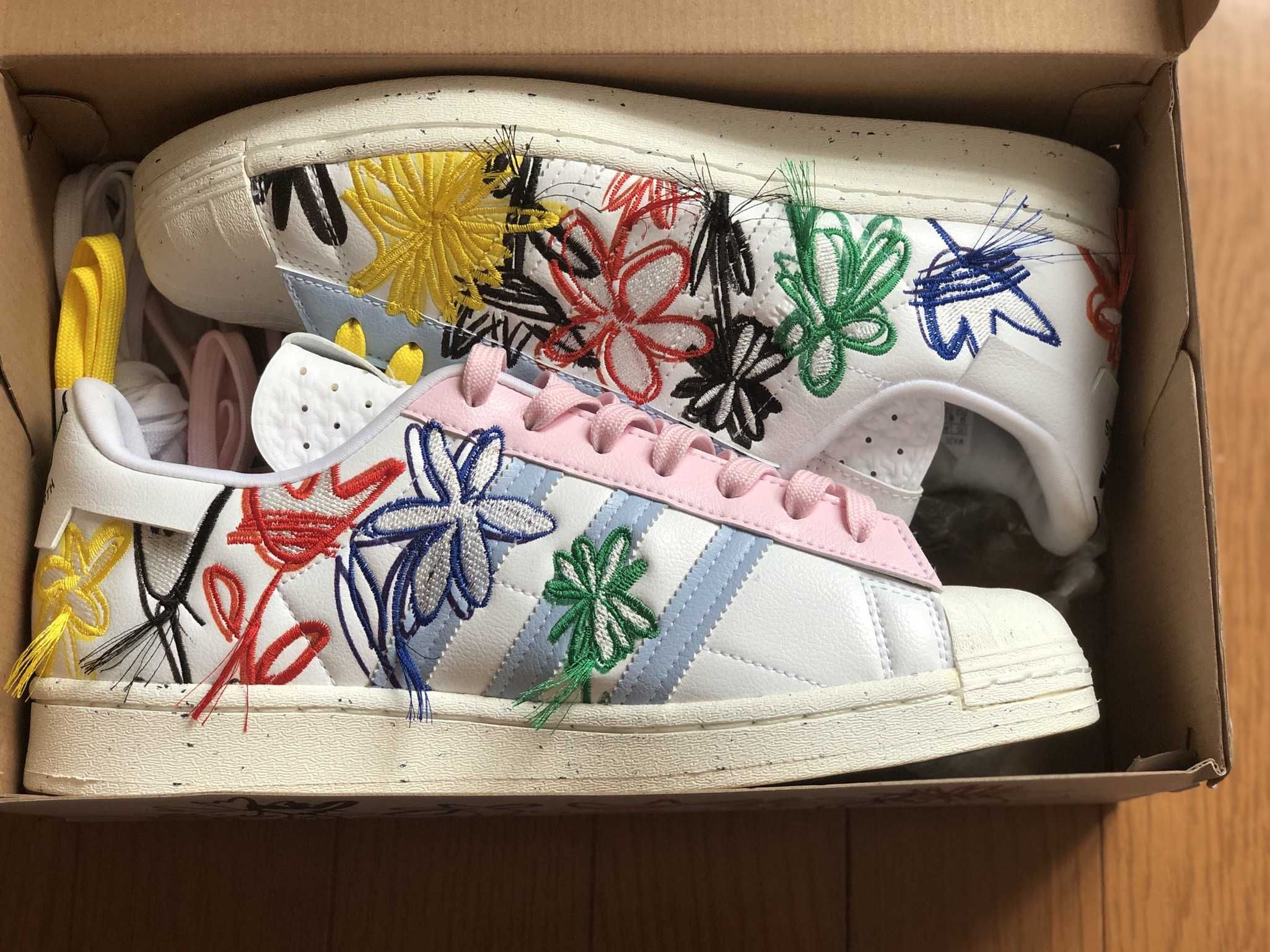 Sean Wotherspoon × adidas Superstar "Super Earth/White"