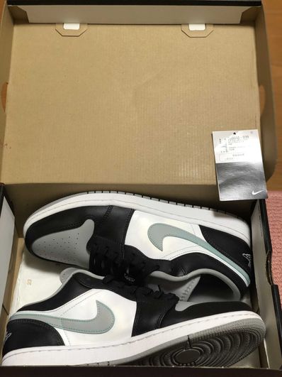 NIKE AIR JORDAN 1 LOW "BLACK/LIGHT SMOKE GREY"