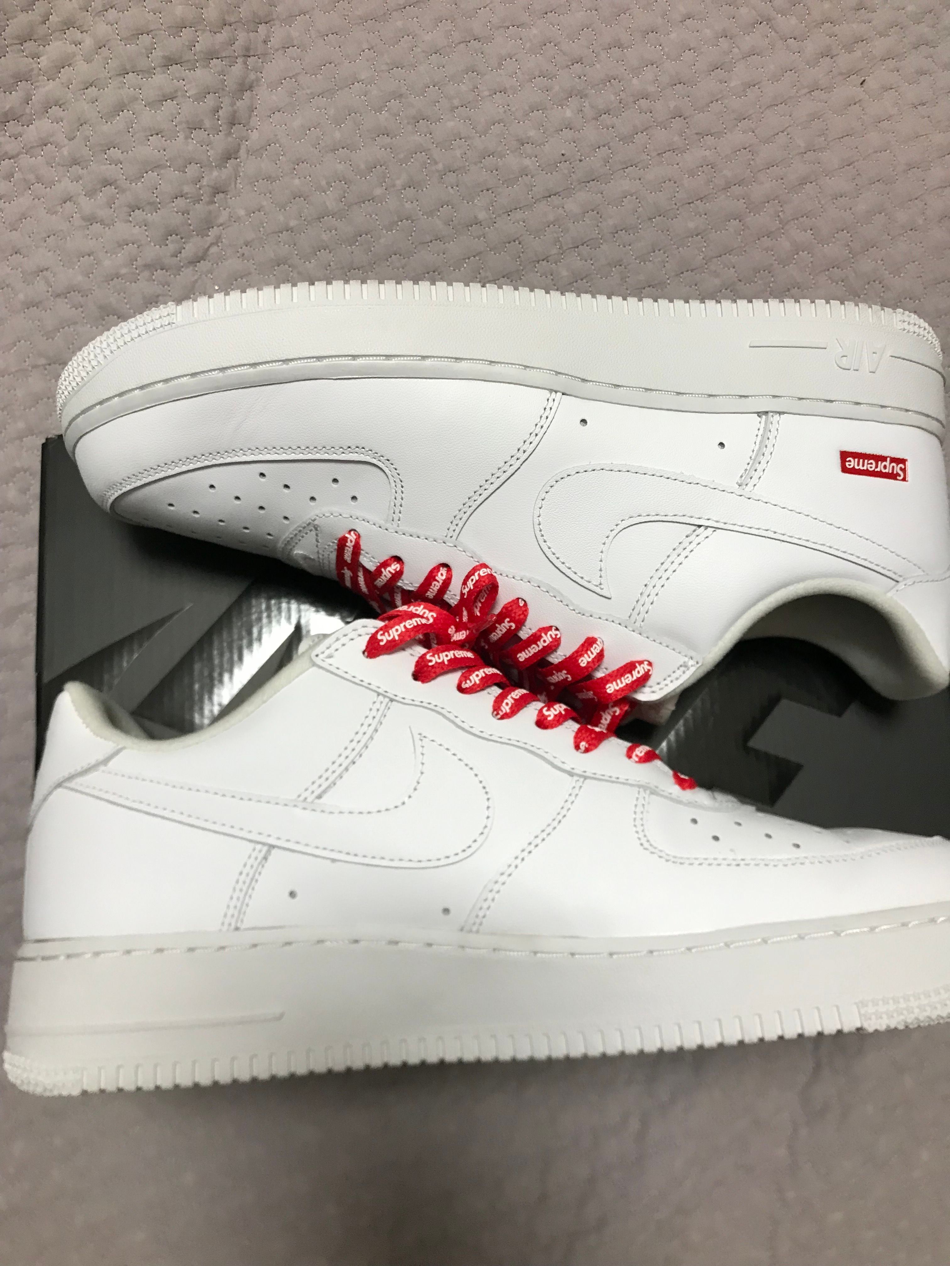 Supreme × Nike Air Force 1 Low "White"