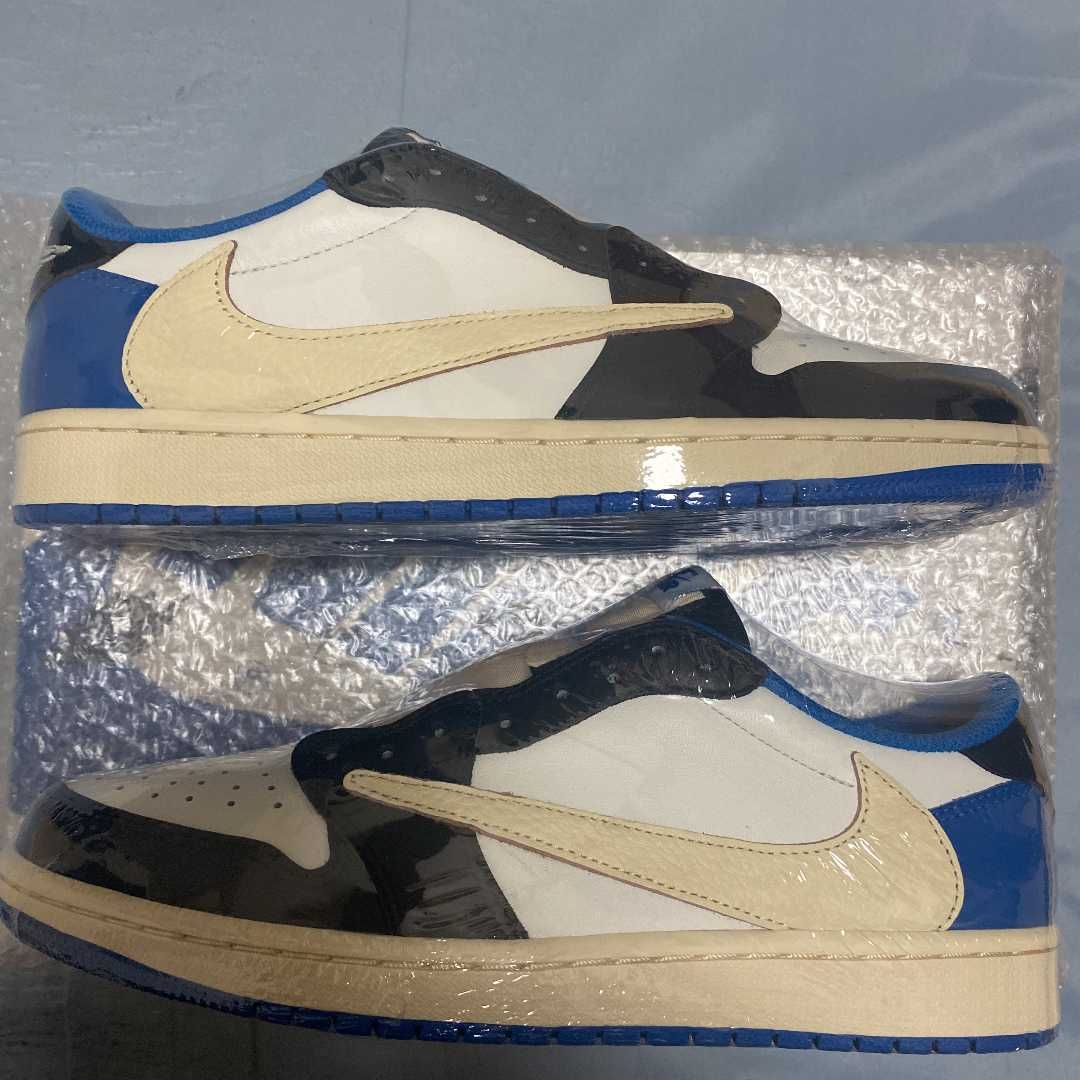 Travis Scott × fragment design × Nike Air Jordan 1 Low OG SP "Military Blue"