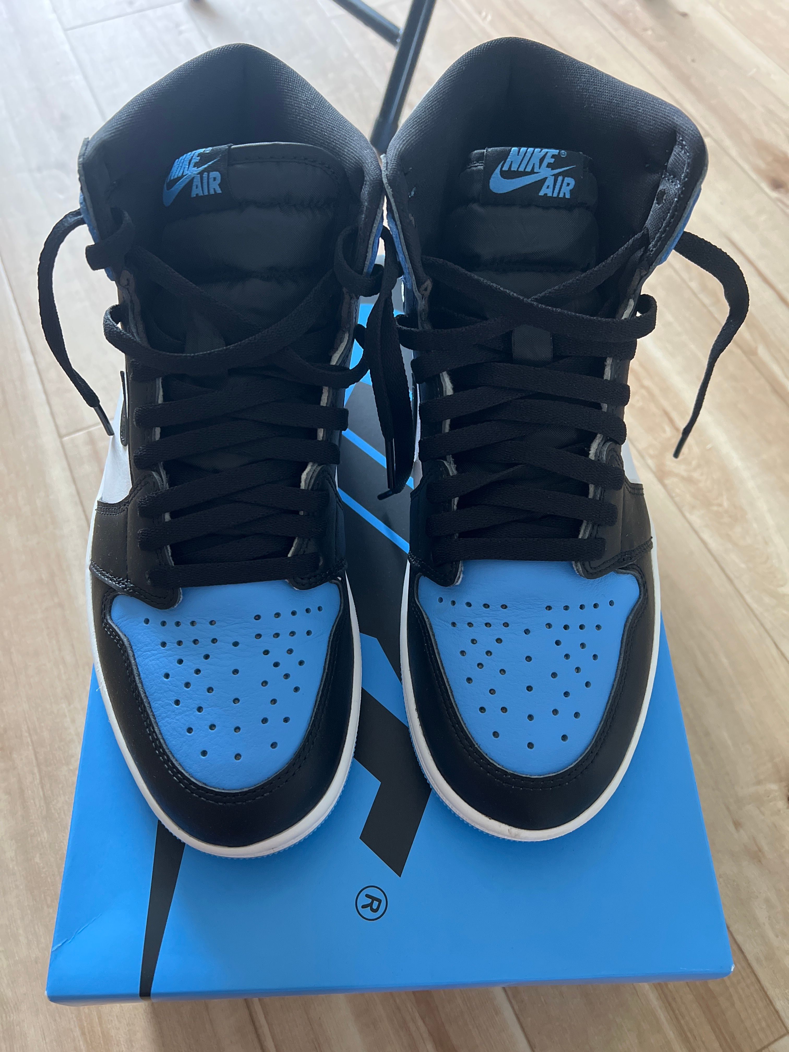 Nike Air Jordan 1 Retro High OG "University Blue/UNC Toe"