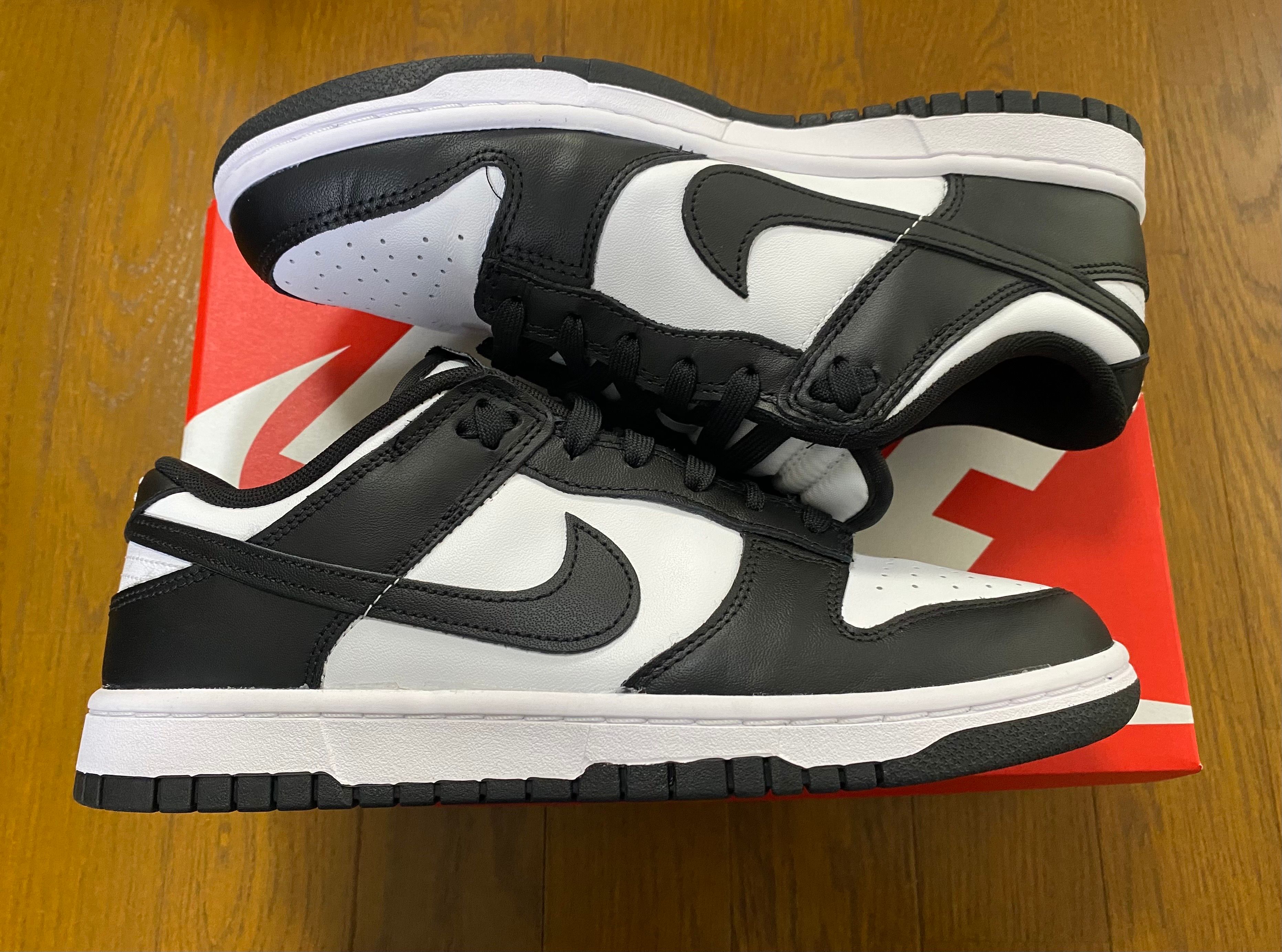 Nike Dunk Low Retro "Panda/White/Black"