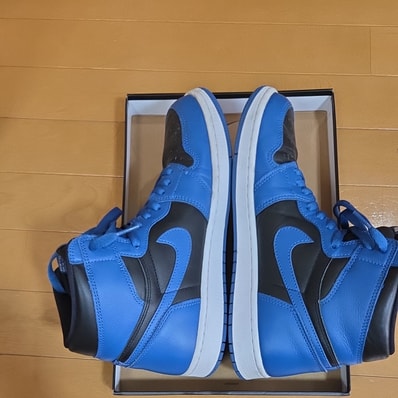 Nike Air Jordan 1 Retro High OG "Dark Marina Blue"