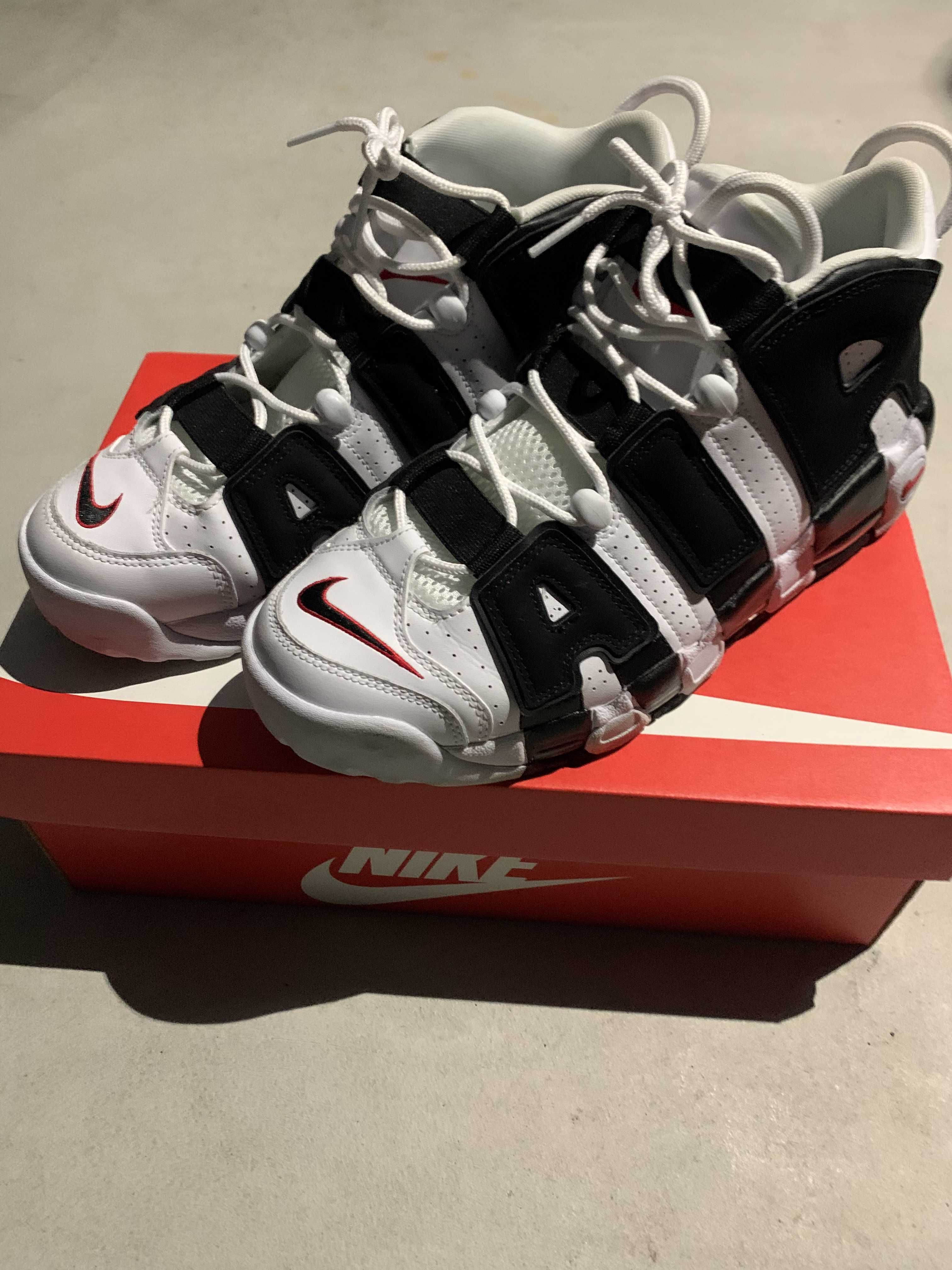 NIKE AIR MORE UPTEMPO "WHITE/BLACK/UNIVERSITY RED"(2020)