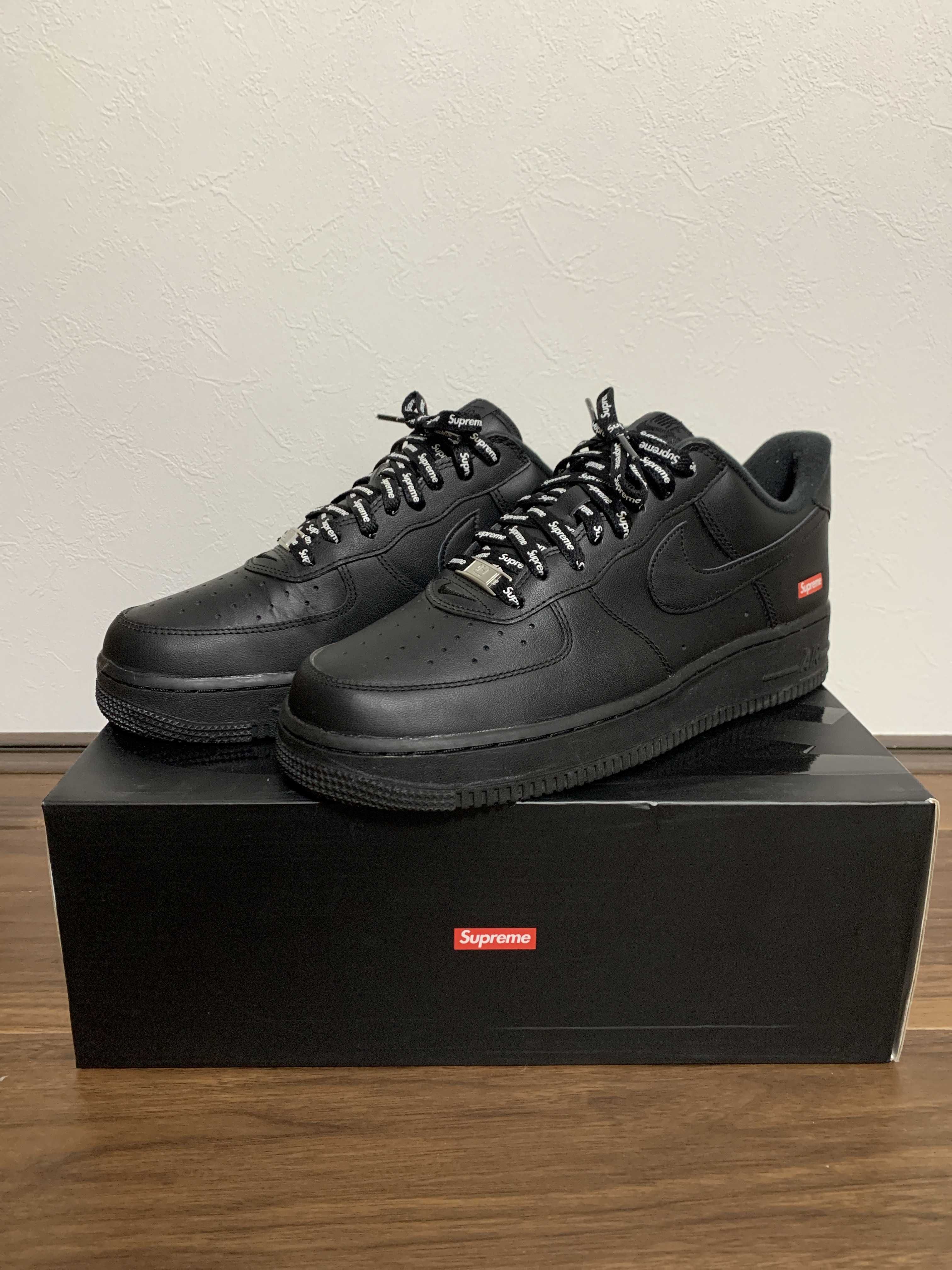 Supreme × Nike Air Force 1 Low "Black"