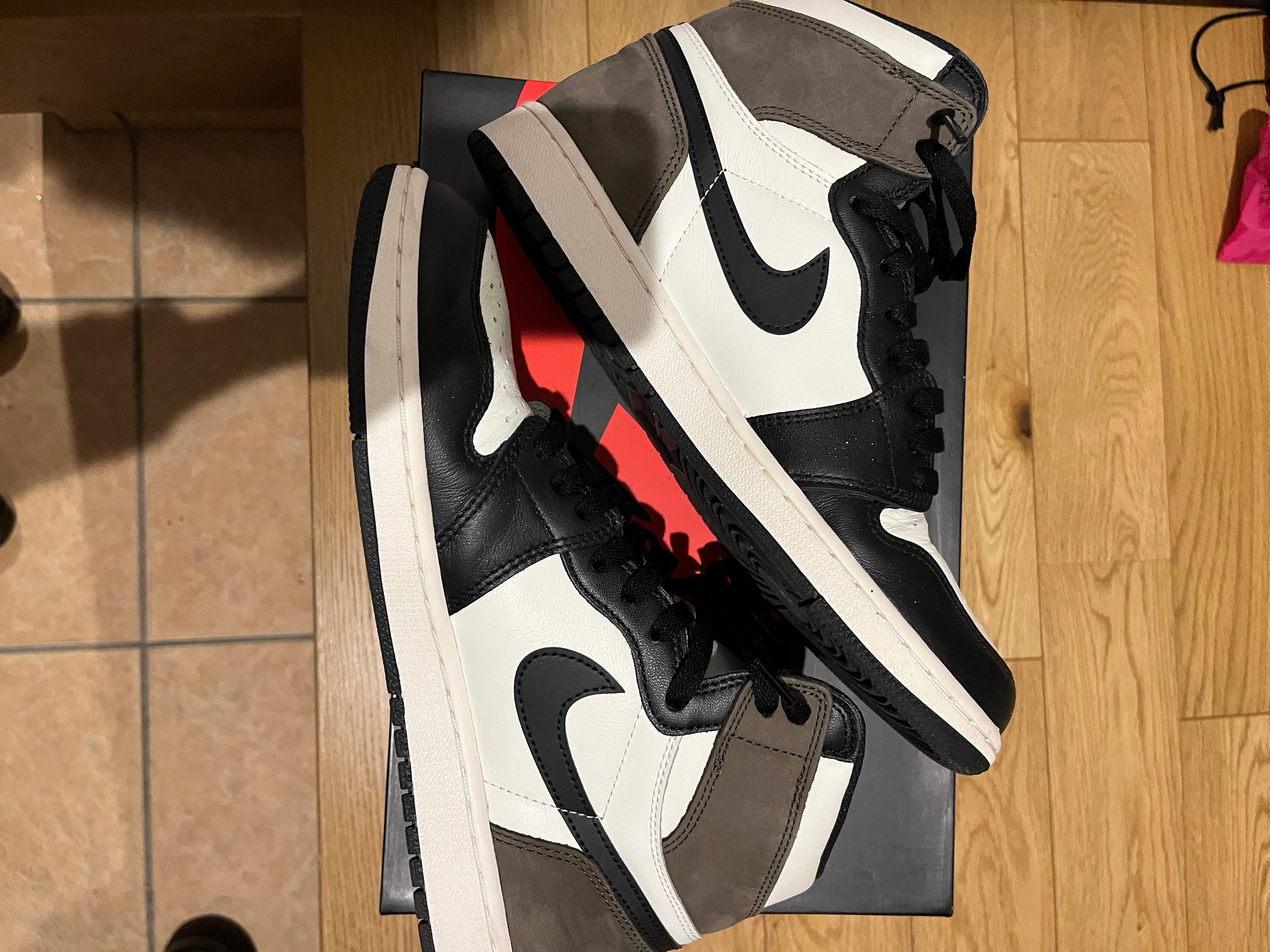 Nike Air Jordan 1 High OG "Sail/Dark Mocha/Black"