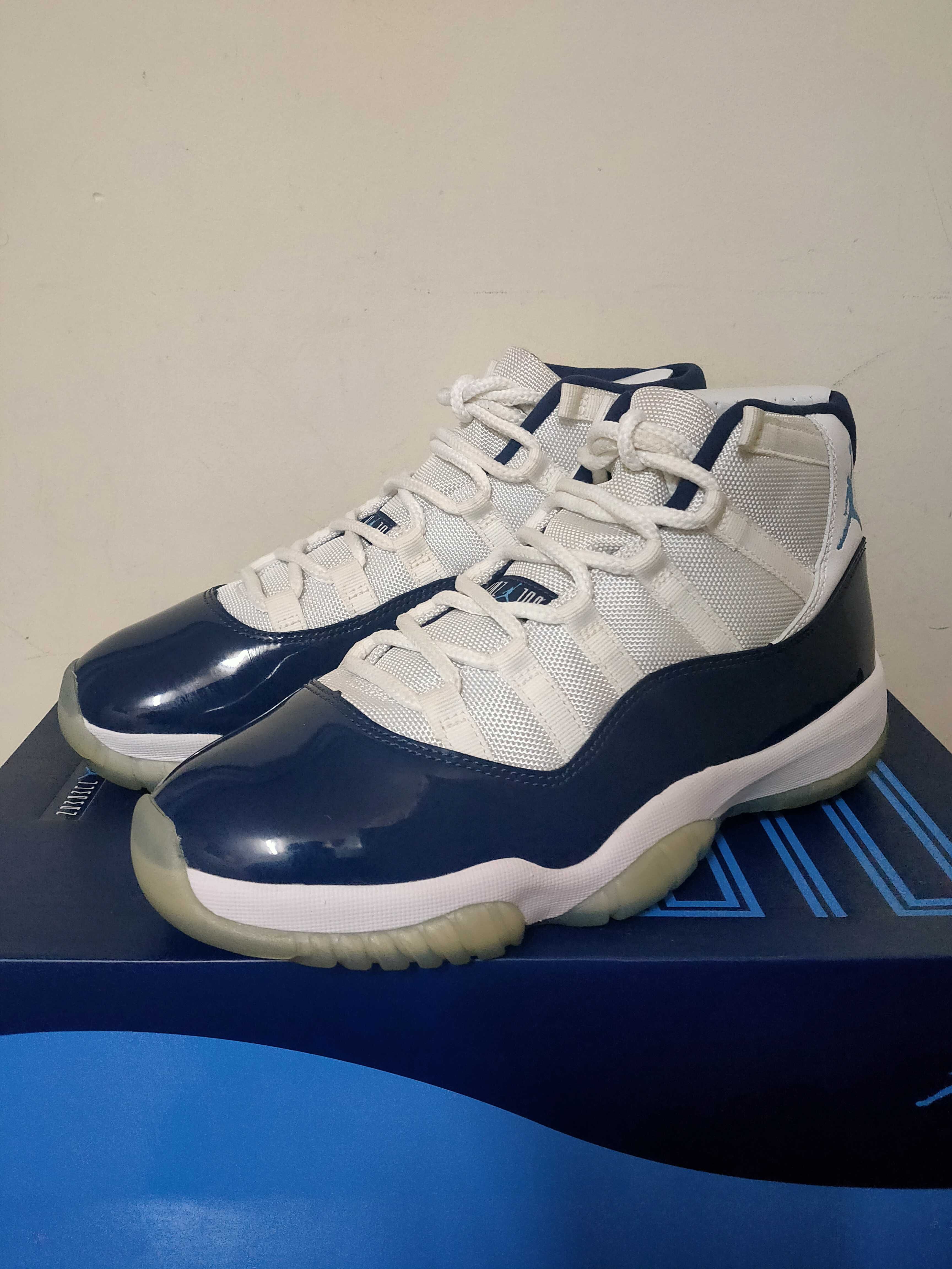 Nike Air Jordan 11 Retro "UNC Win Like 82"