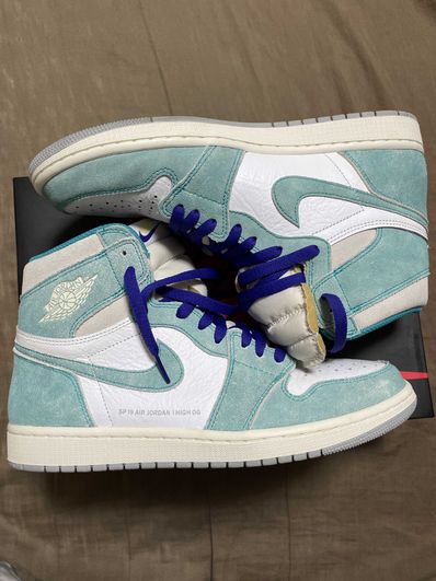 Nike Air Jordan 1 Retro High OG "Turbo Green"
