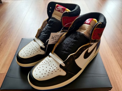 fragment design × UNION × Nike Air Jordan 1 High OG "Black/Varsity Red"
