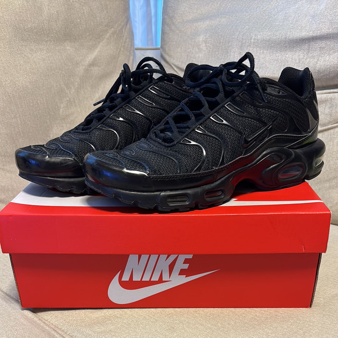 Nike Air Max Plus "Triple Black"