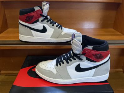 Nike Air Jordan 1 High OG "White/Black/Light Smoke Grey"