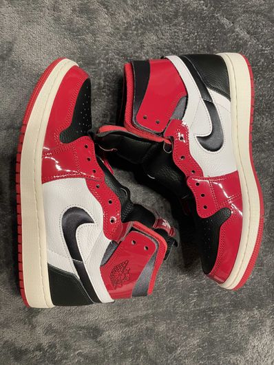 Nike Women's Air Jordan 1 High ZOOM "Chicago"