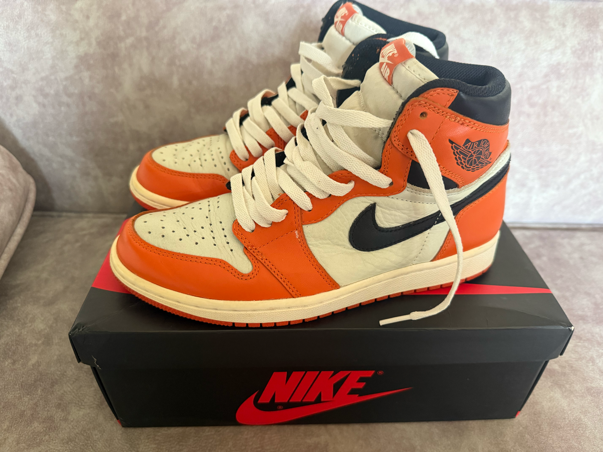 Nike Air Jordan 1 Retro High "Reverse Shattered Backboard"