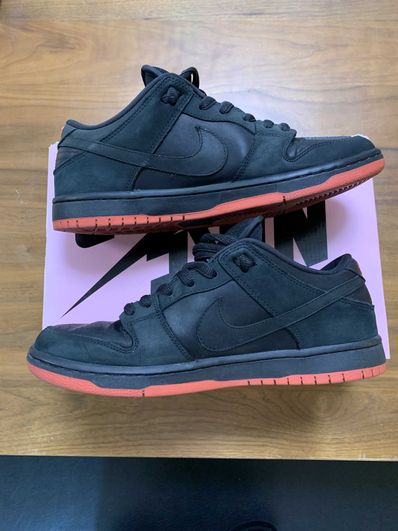 Nike SB Dunk Low TRD QS "Black Pigeon"