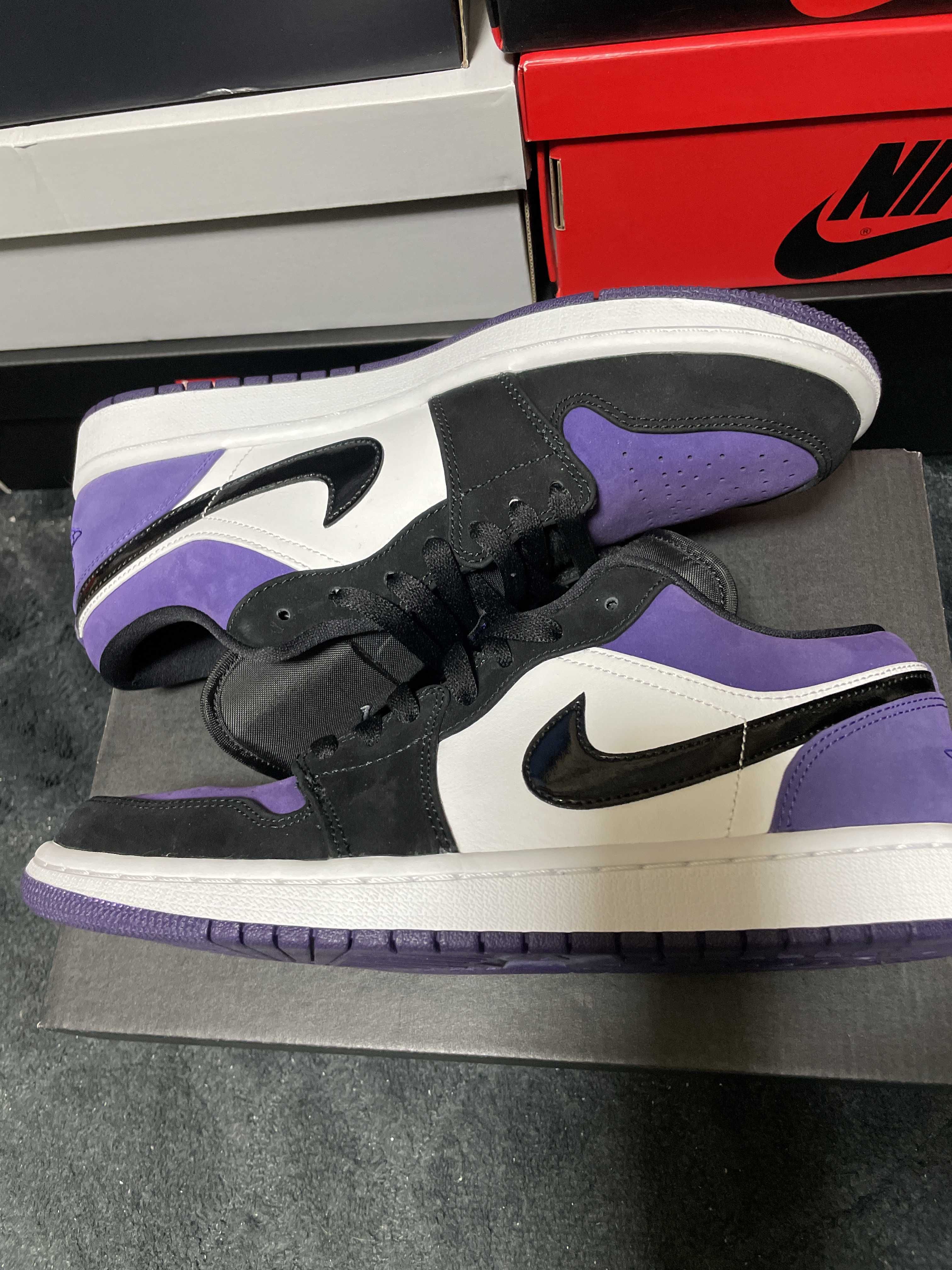 Nike Air Jordan 1 Retro Low "White/Black/Court Purple" 
