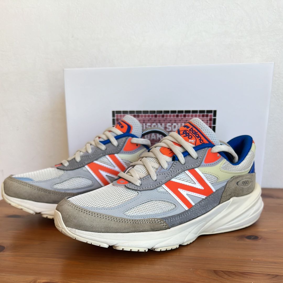 KITH × New Balance 990V6 Madison Square Garden "Sanddrift"
