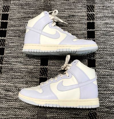 Nike Women's Dunk High "Foot Ball Grey"