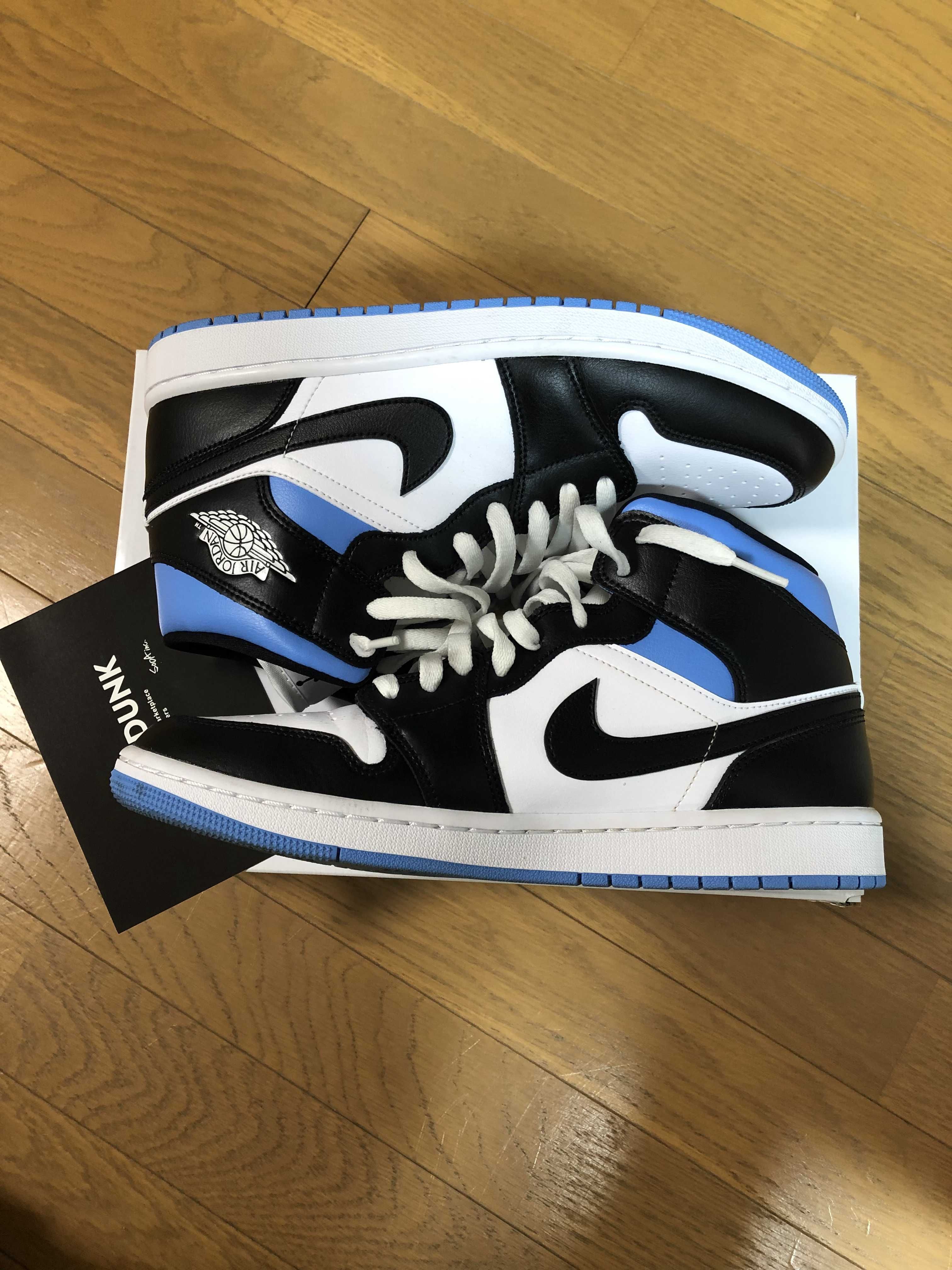 Nike Women's Air Jordan 1 Mid "Black/University Blue"