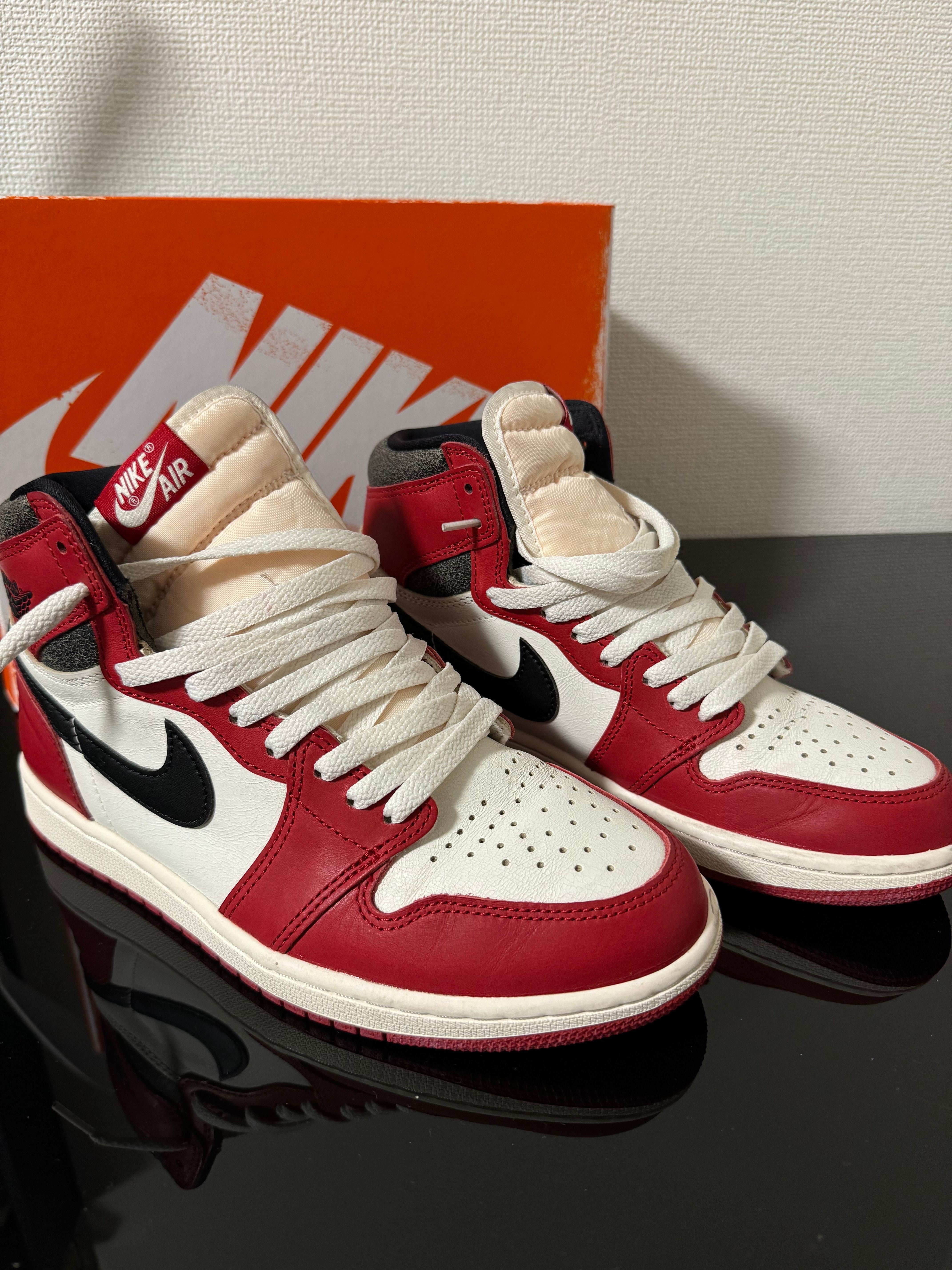 Nike Air Jordan 1 High OG "Lost & Found/Chicago"
