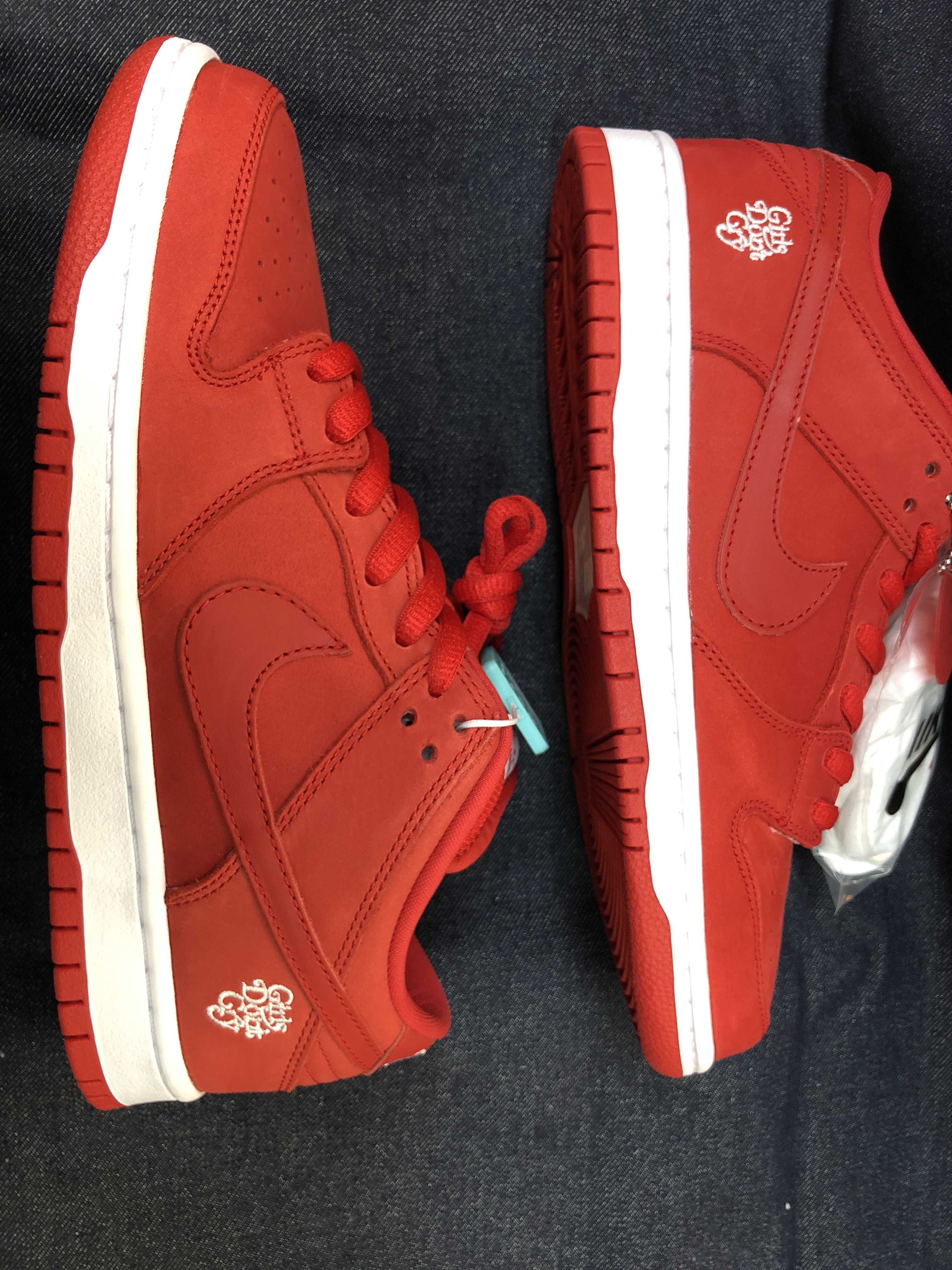 Girls Don't Cry × Nike SB Dunk Low Pro QS "Red" / VERDY