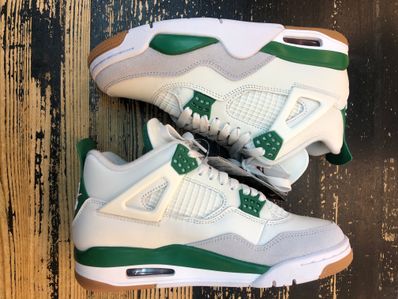 Nike GS Air Jordan 4 RM "White/Neutral Grey/Wolf Grey/Pine Green"