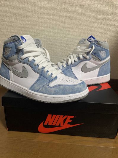 Nike Air Jordan 1 High OG "Hyper Royal"