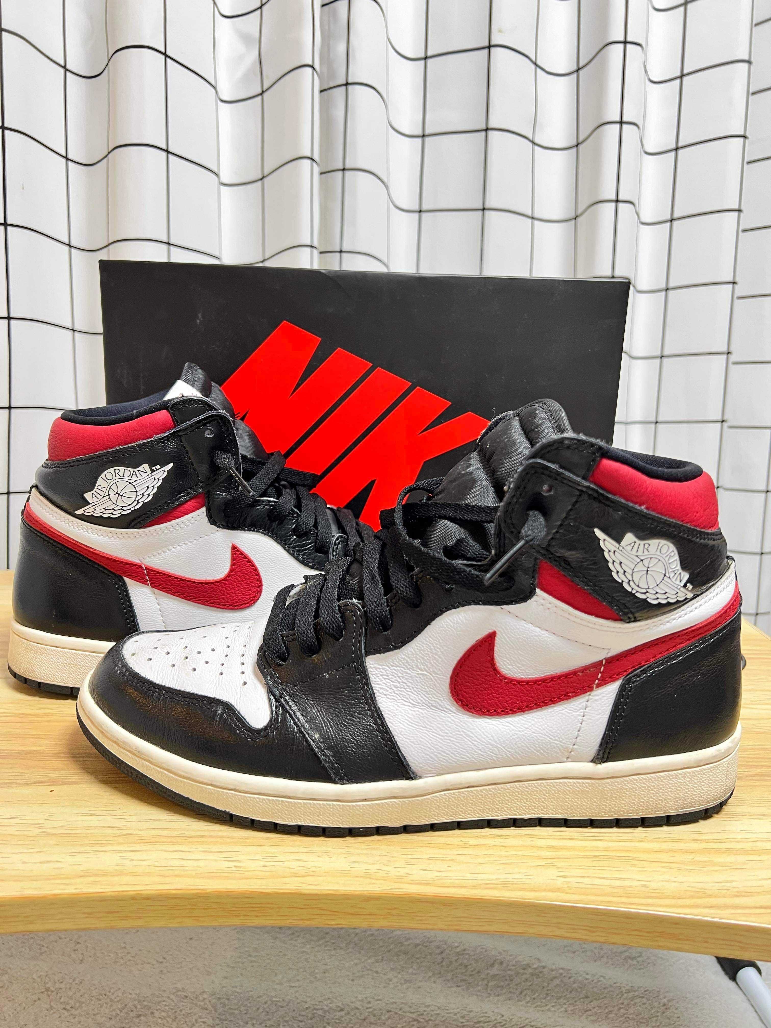 Nike Air Jordan 1 Retro High "Black/White/Sail/Gym Red"