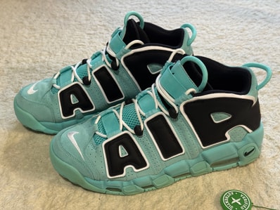 NIKE AIR MORE UPTEMPO "LIGHT AQUA / BLACK / WHITE"