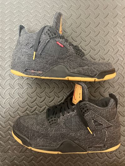 Nike × Levi's Air Jordan 4 "Black Denim" (Tag: LEVIS®)