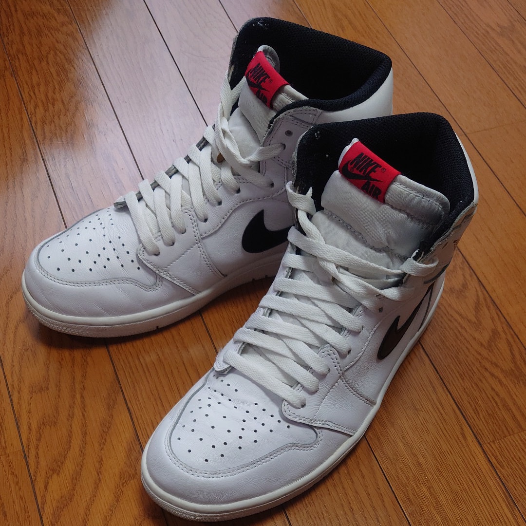 Nike Air Jordan 1 Retro High "Yin Yang White"
