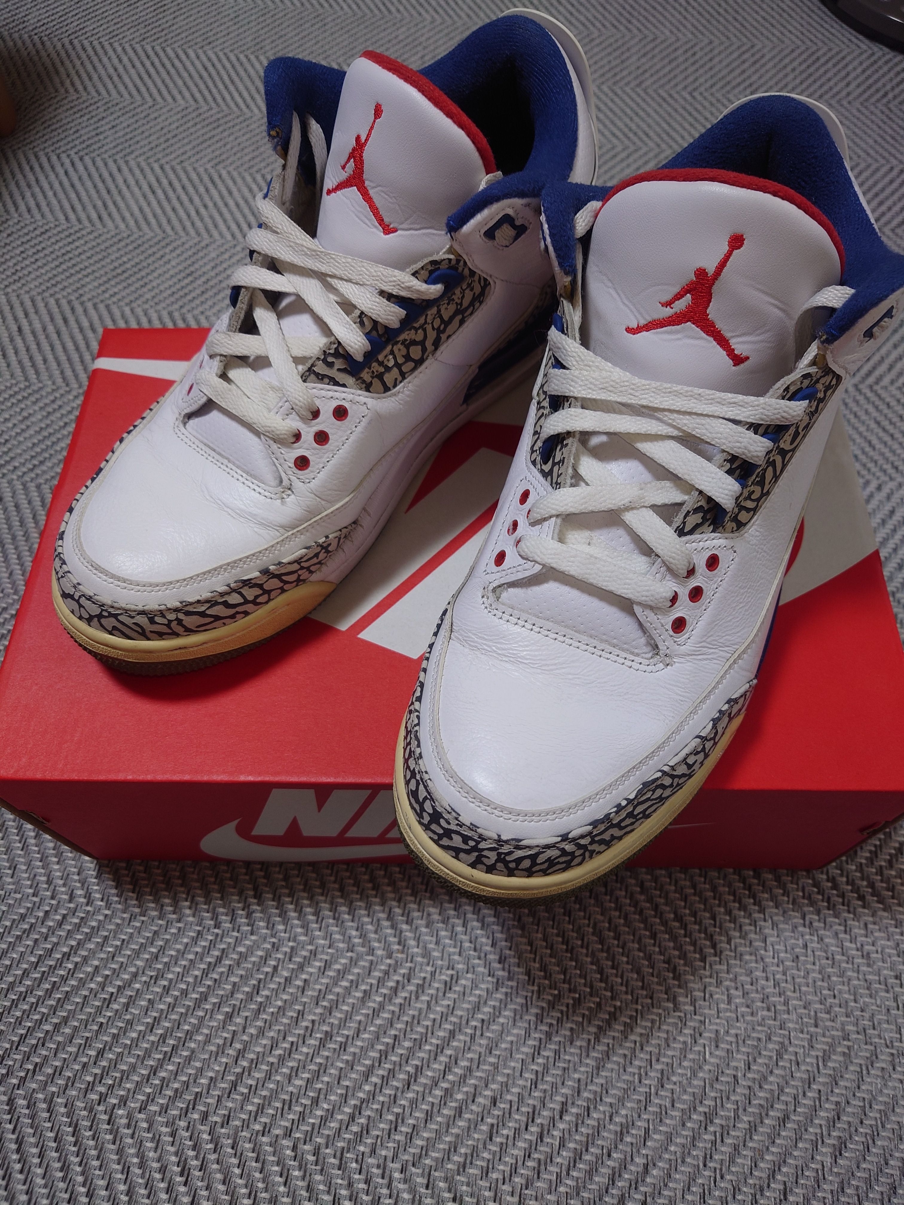 Nike Air Jordan 3 Retro "True Blue" (2016)