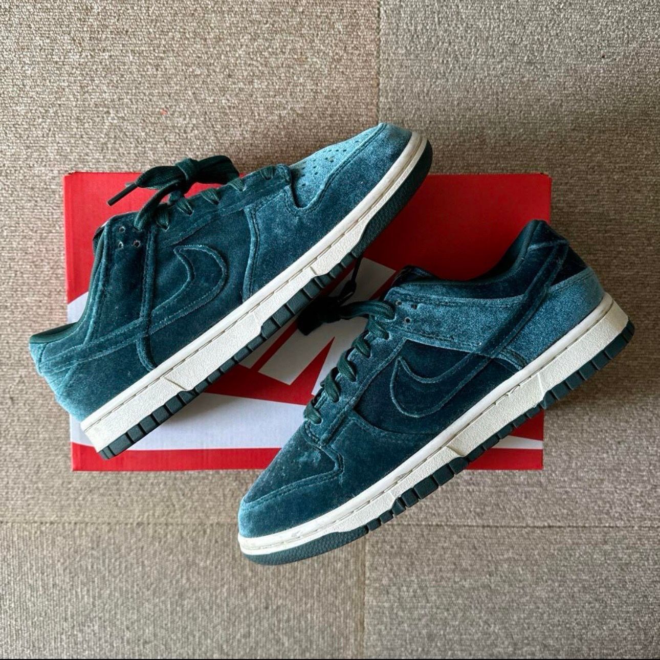 Nike Women's Dunk Low "Atomic Teal"