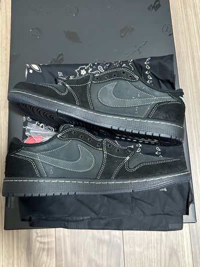 Travis Scott × Nike Air Jordan 1 Low OG SP "Black Phantom"