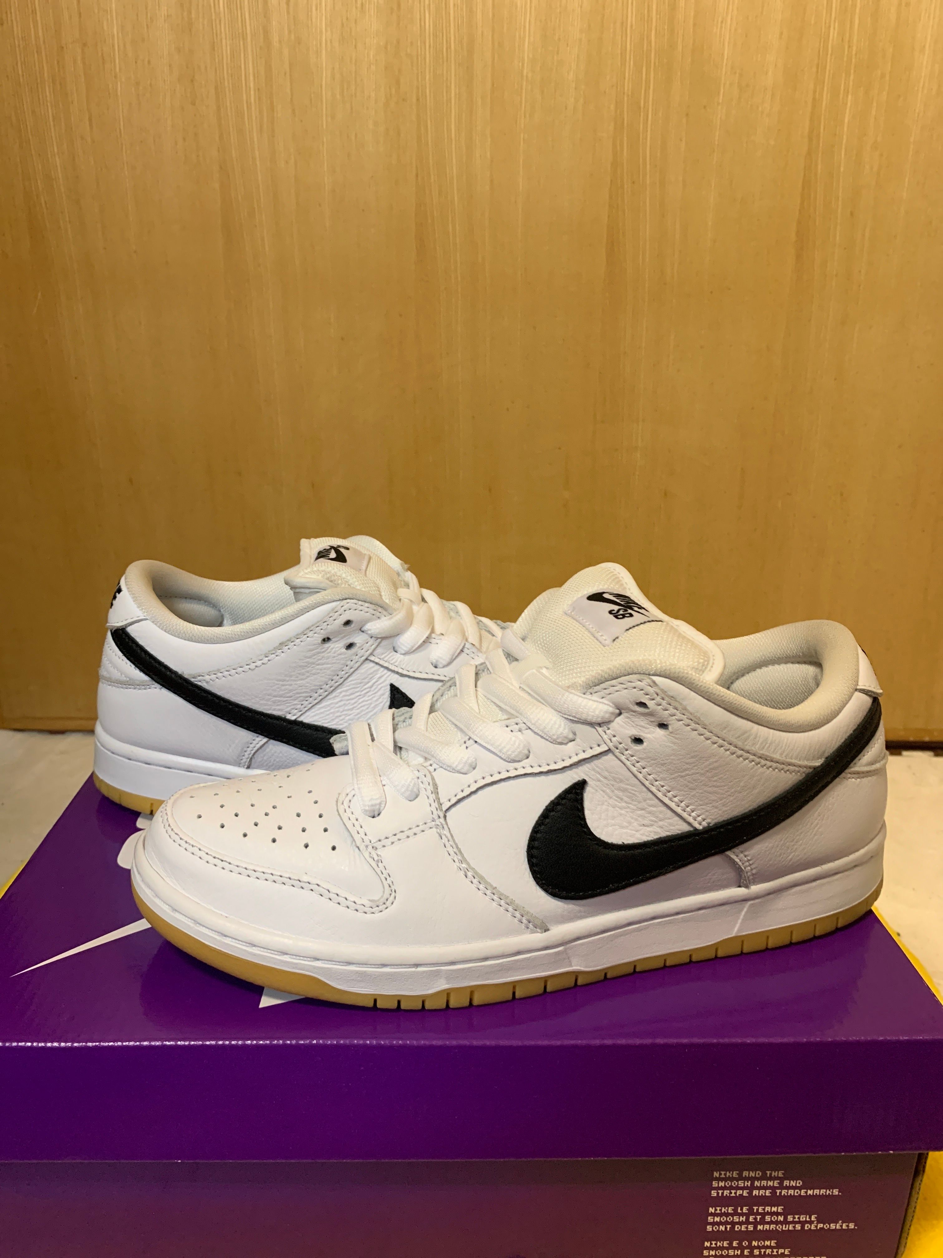 Nike SB Dunk Low Pro "White/Black-White-Gum Light Brown"