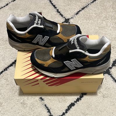 New Balance 990V3 "Black Tan"