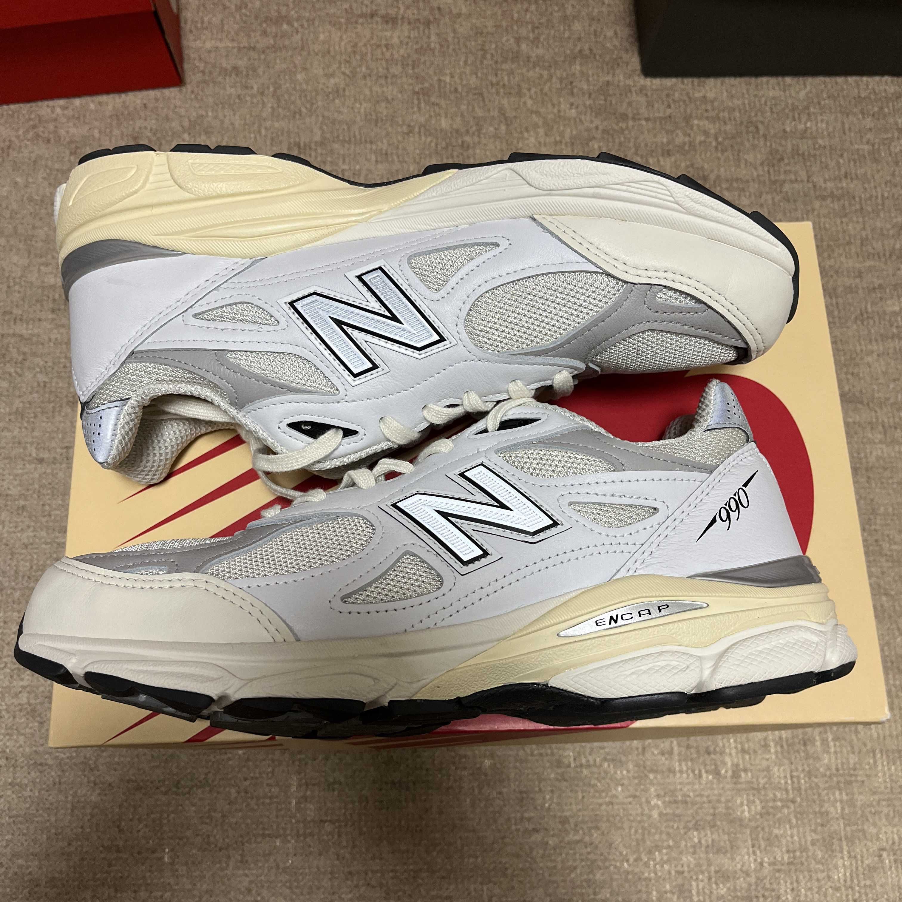 New Balance 990V3 "Sea Salt/Rain Cloud"